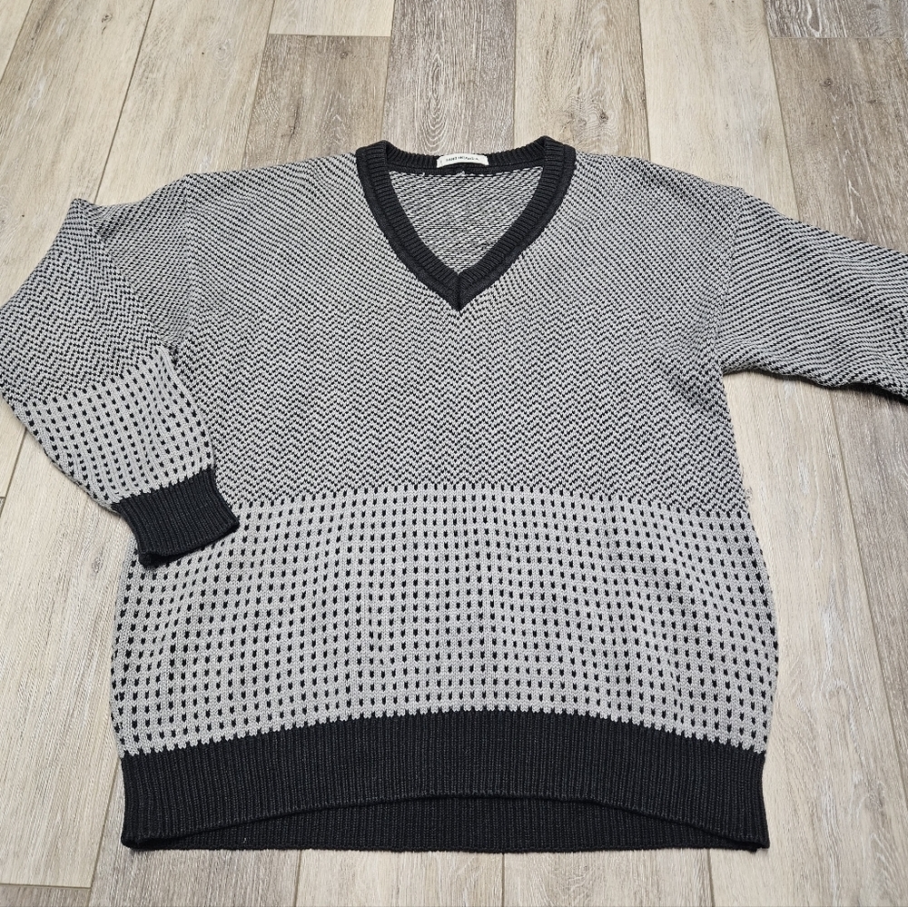 Vintage Hand Intarsia Oversized V Neck Sweater Black Grey Women's Medium Large